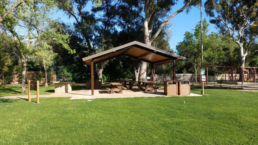 Picnic Area 3 with Playground